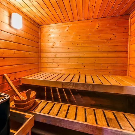 Rustic Estate With Sauna, Cleaning Included * Ambly